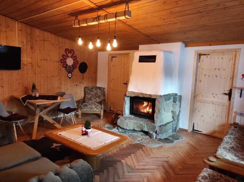 Chalpa Na Skarpie Villa Meszna Ngoại thất bức ảnh